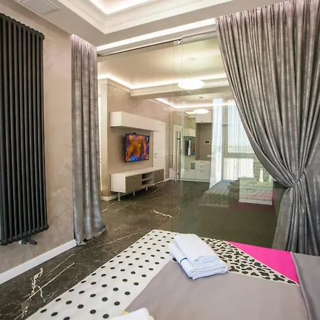 Double Skyhouse Exclusive Apartment Chisinau